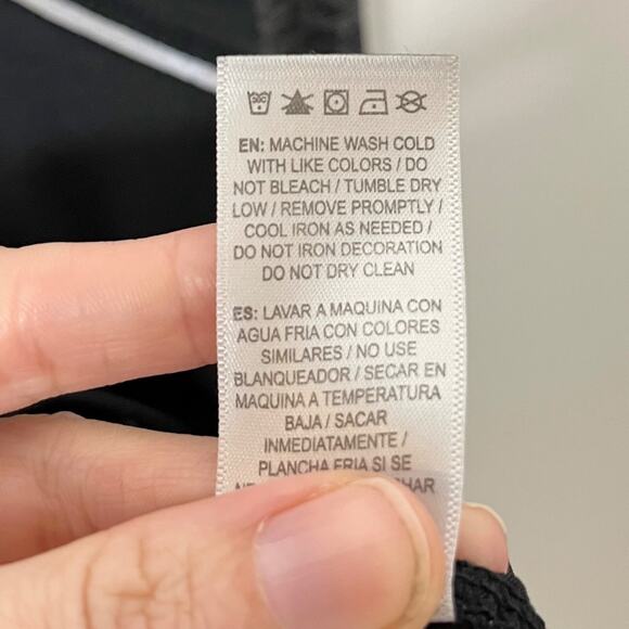 Reebok Women's Athletic Pullover Top M Black & Gray Funnel Cowl Neck Long Sleeve - Picture 10 of 10